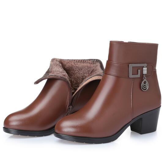 Genuine Leather Women Boots Winter Thick Wool Lined Genuine Leather Women Snow Boots Large Size Women Winter Shoes