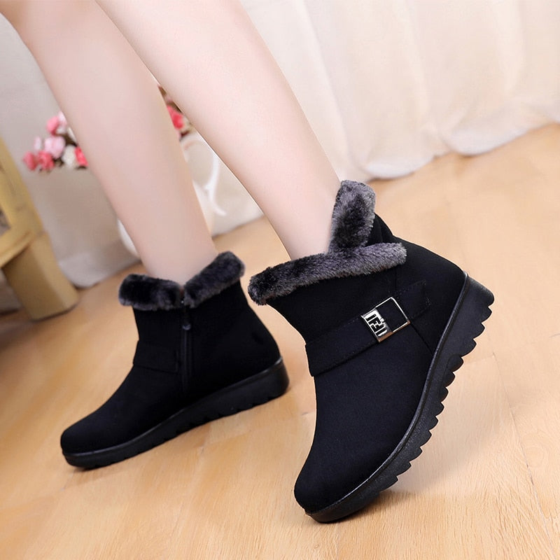 Women Warm Short Fur Plush Winter Ankle Boots Plus Size Platform Suede Zip Comfort
